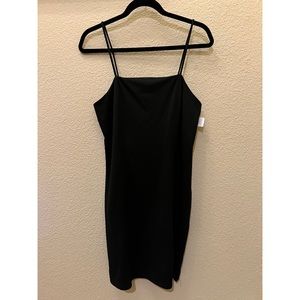 She + Sky | Black Mid-Length Dress